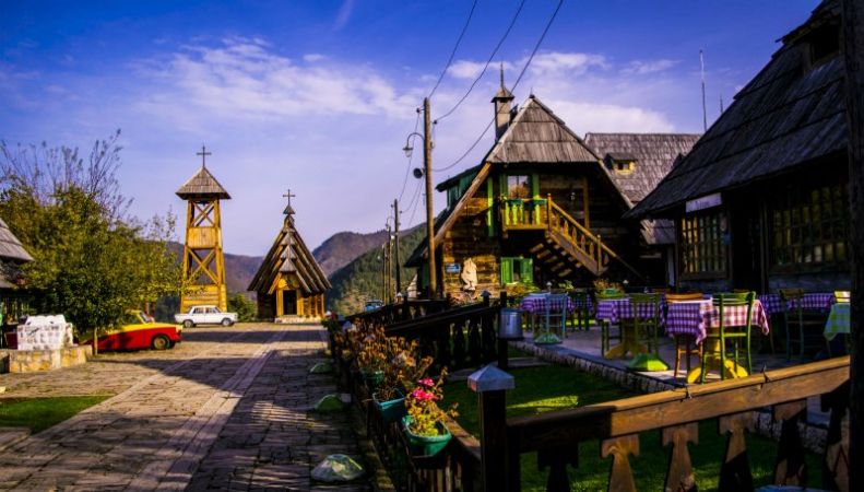 Босна и Херцеговина с тръгване от Кърджали