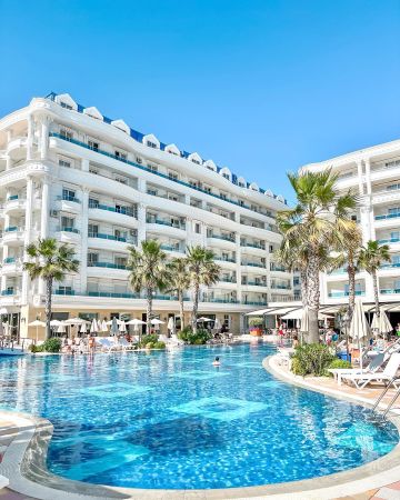 Нова година 2027 в Албания, хотел GRAND BLUE FAFA 5*