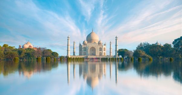 Златният триъгълник и празника Холи