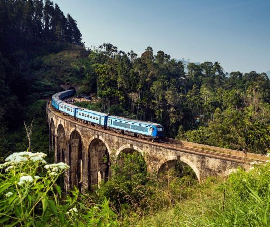 Шри Ланка - тропическо приключение с включен панорамен влак от София - 2026
