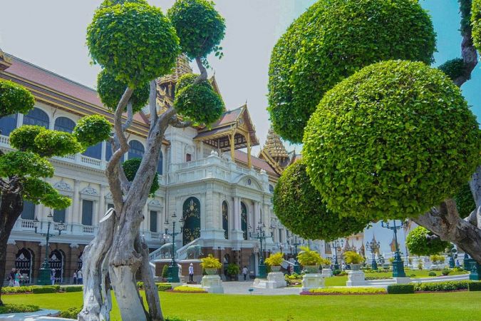 По течението на Меконг: култура, природа и легенди от Лаос до Тайланд