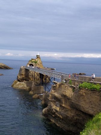 ФРАНЦИЯ - посещение на Андора и разходка из Югозападна Франция /Аквитания/ с прелестните градове По, Лурд, Биариц, Бордо и Тулуза.