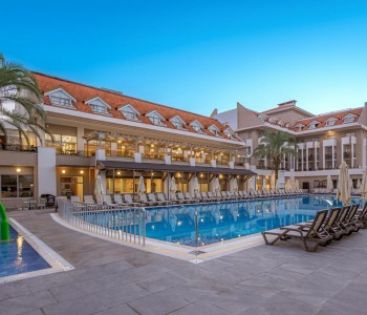 SIDE STORY RESORT & SPA HOTEL