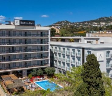 Aqua Bertran Park (Adults Recommended)