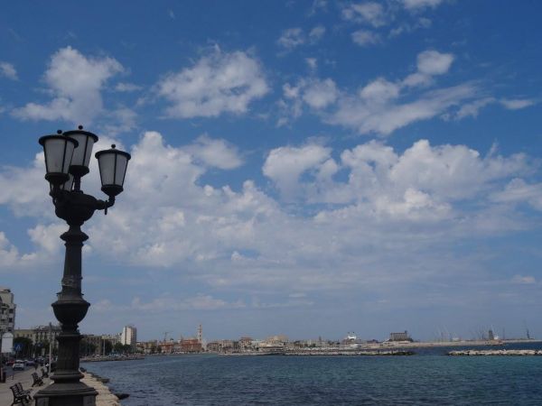 Екскурзия до Бари, Алберобело и Матера,  с 3 нощувки със самолет