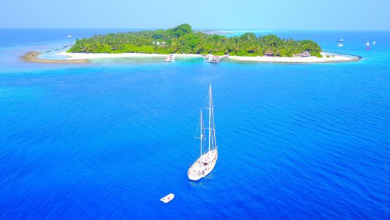 Kurumba Maldives 5*